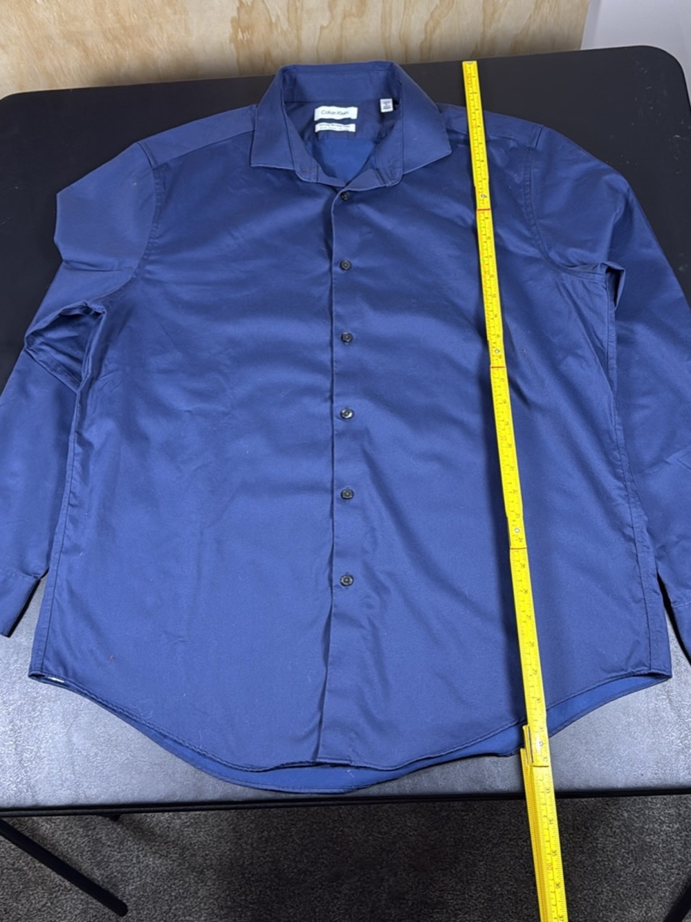 Calvin Klein Men's Dark Blue Classic Button-Up Dress Shirt